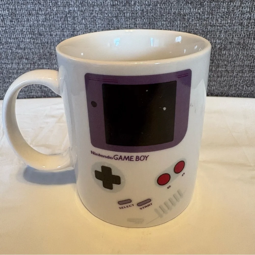 Paladone Gameboy Heat Changing Coffee Mug Retro‎ 90s Nerd Game Enthusiast Gamer